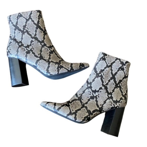 Jeffrey Campbell Siren Python Boot - Picture 4 of 7